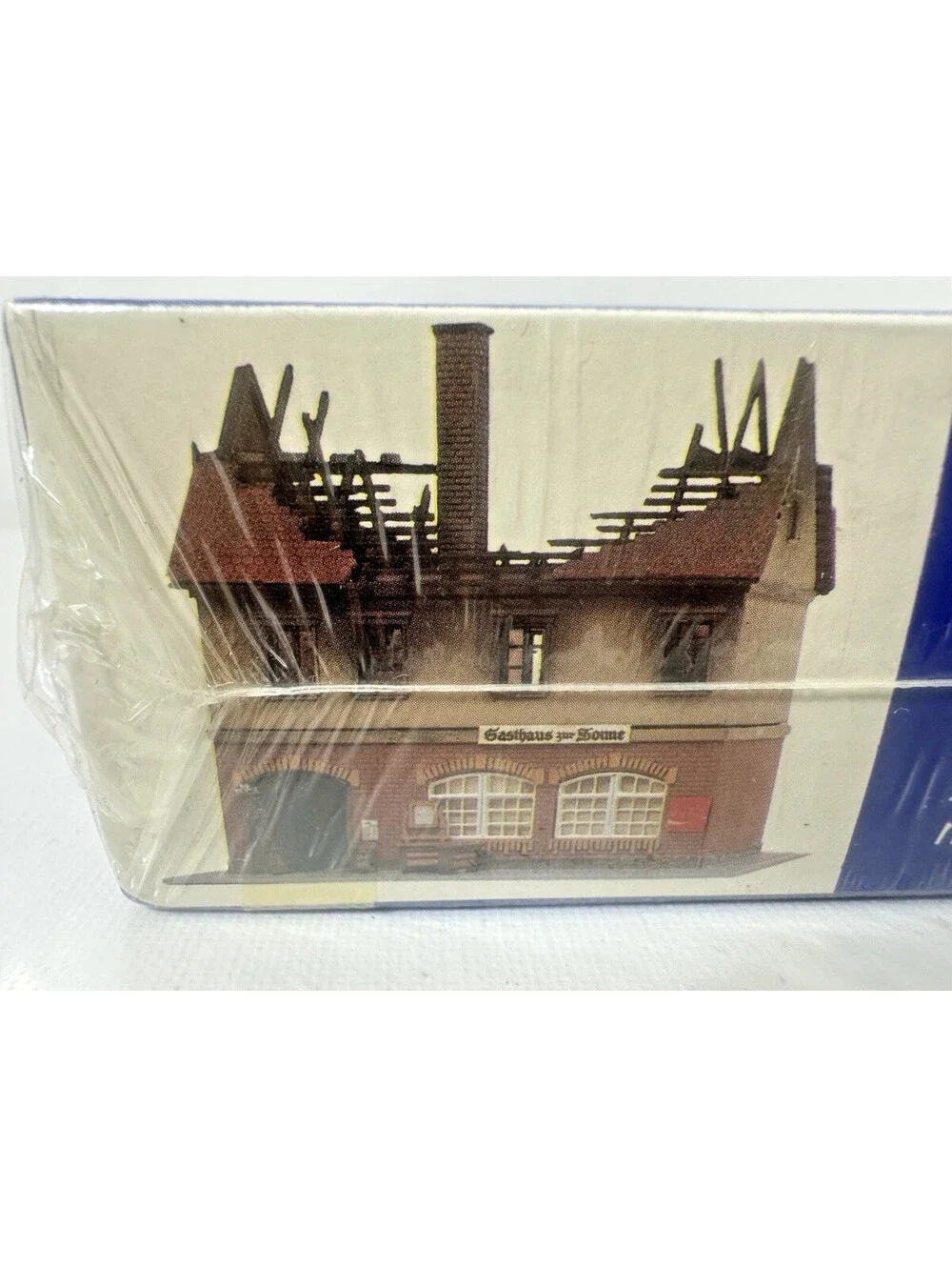 Vintage POLA 150 HO Scale Meister-Modell Gasthaus Brennendes Fire Damaged Kit